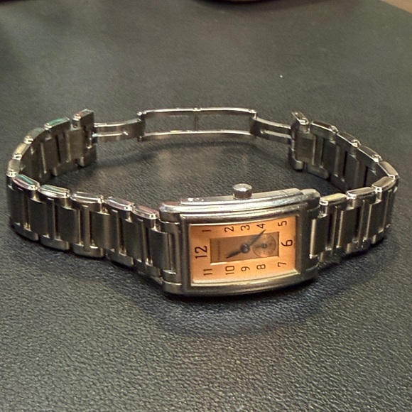 Tiffany & Co. Ladies Watch with original box main image 5